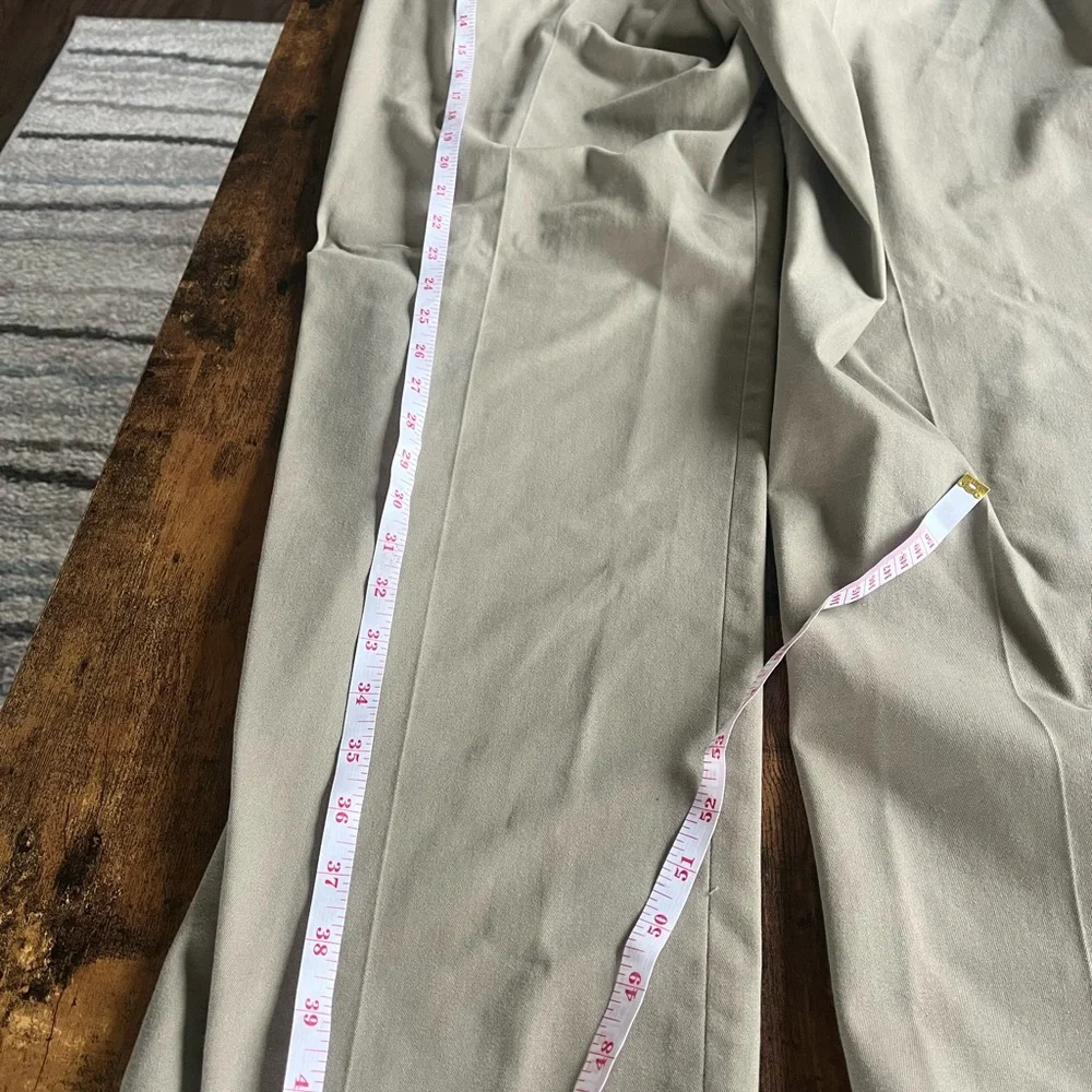 Croft & Barrow Men's Khaki Chinos